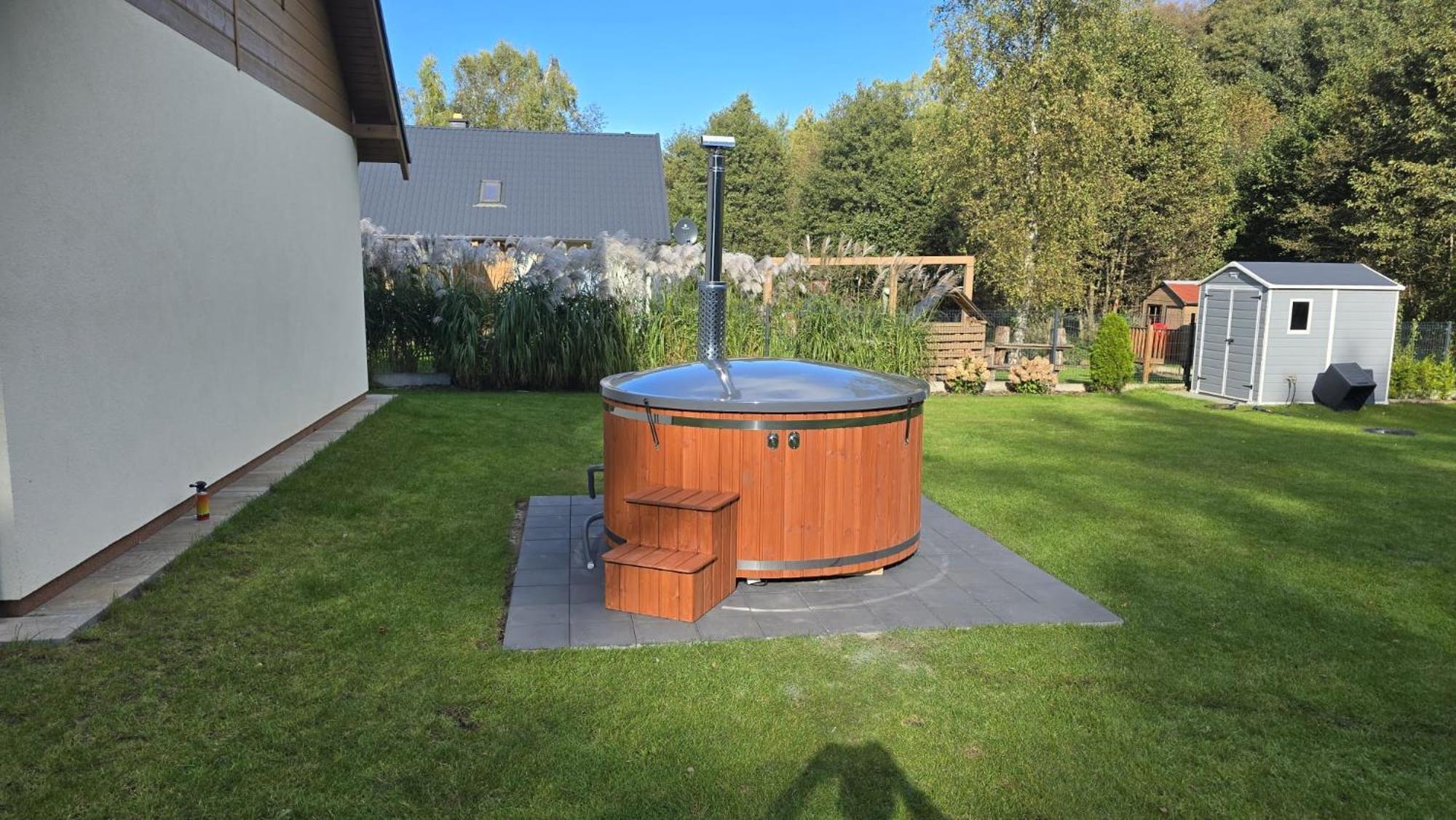 Domek Lipowy Balia-Jacuzzi Сашино Экстерьер фото